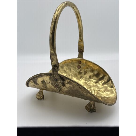 Vintage hammered brass miniature log holder 6.5”x7” Handle Claw Feet Mantle - Picture 1 of 8